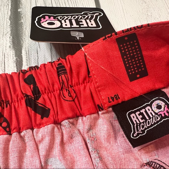 NWT retrolicious retro inventors science skirt in red size medium - Picture 3 of 4